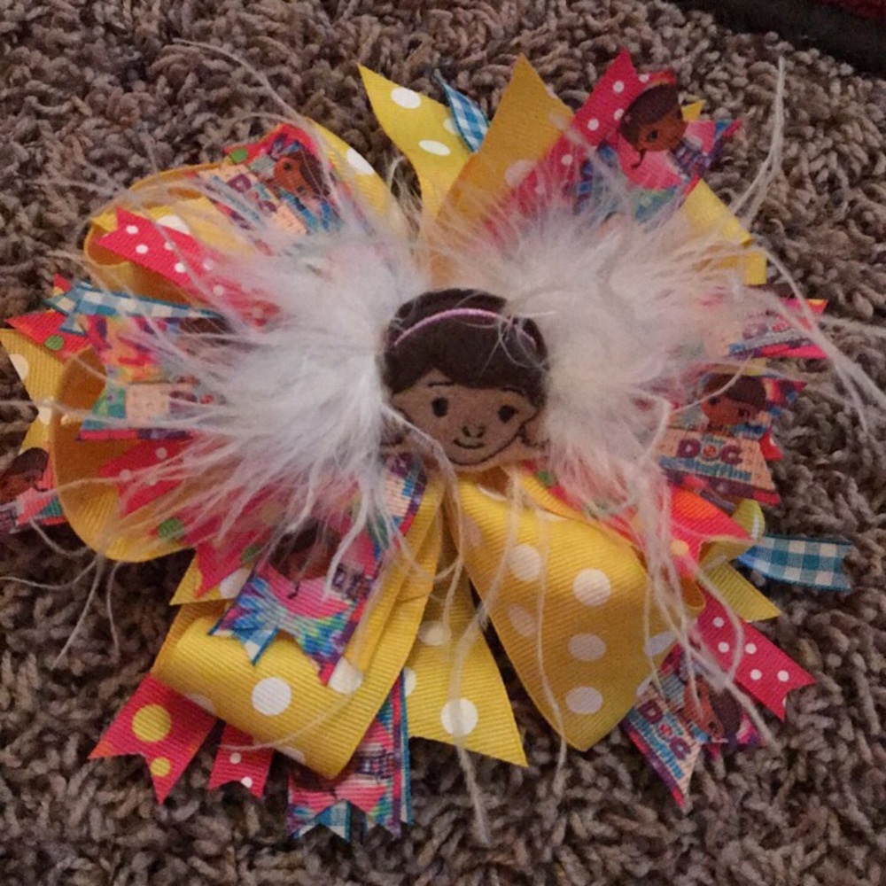 Doc McStuffins OTT hair clip